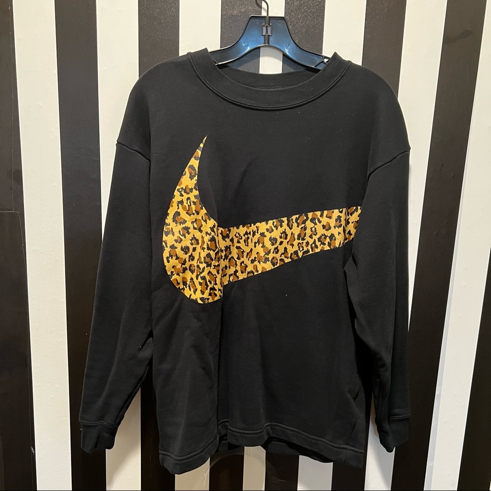 Womens Nike Leopard or Cheetah Print Crewneck